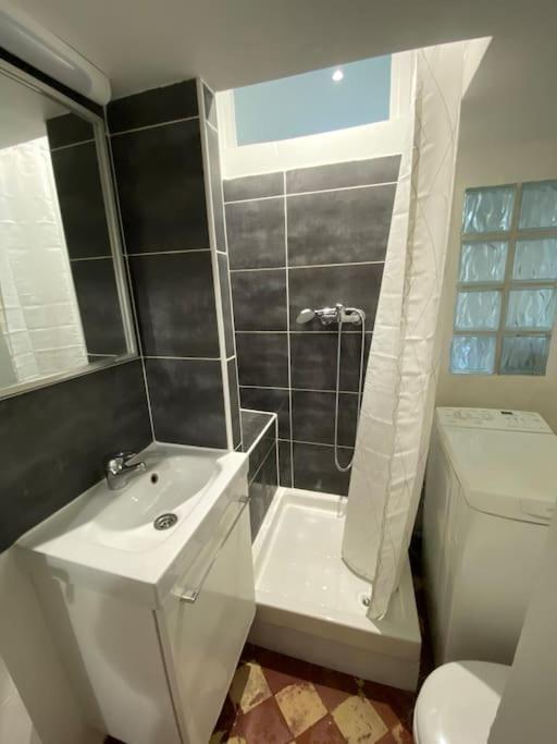 Appartement De Charme Pres Du Stade De France سان دوني المظهر الخارجي الصورة